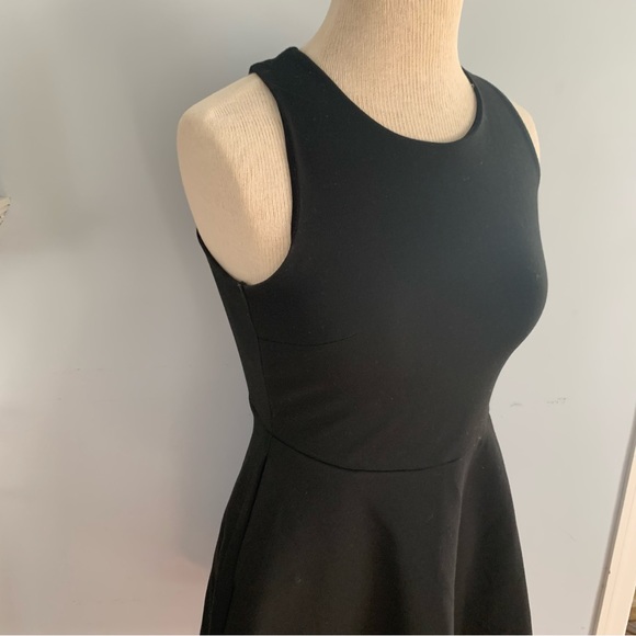 Francesca’s black tank dress LBD cross-back, fit n flare skater skirt & pockets! - Picture 2 of 7